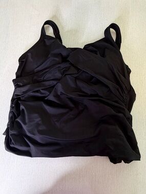 Lands’ End Black Ruched Tankini Swim Top Tummy Control Size 20W
